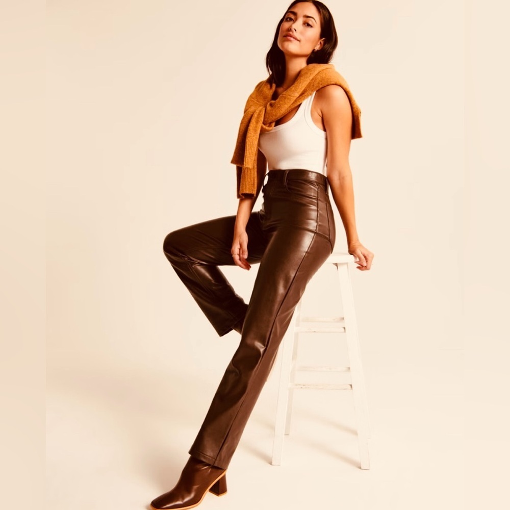 Signature Reitman’s Size 16 Caramel Brown  Faux Leather Straight Leg Pants